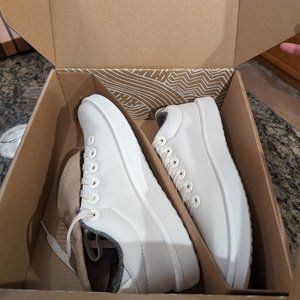 NWT Allbirds Wool Piper Woven in Natural White